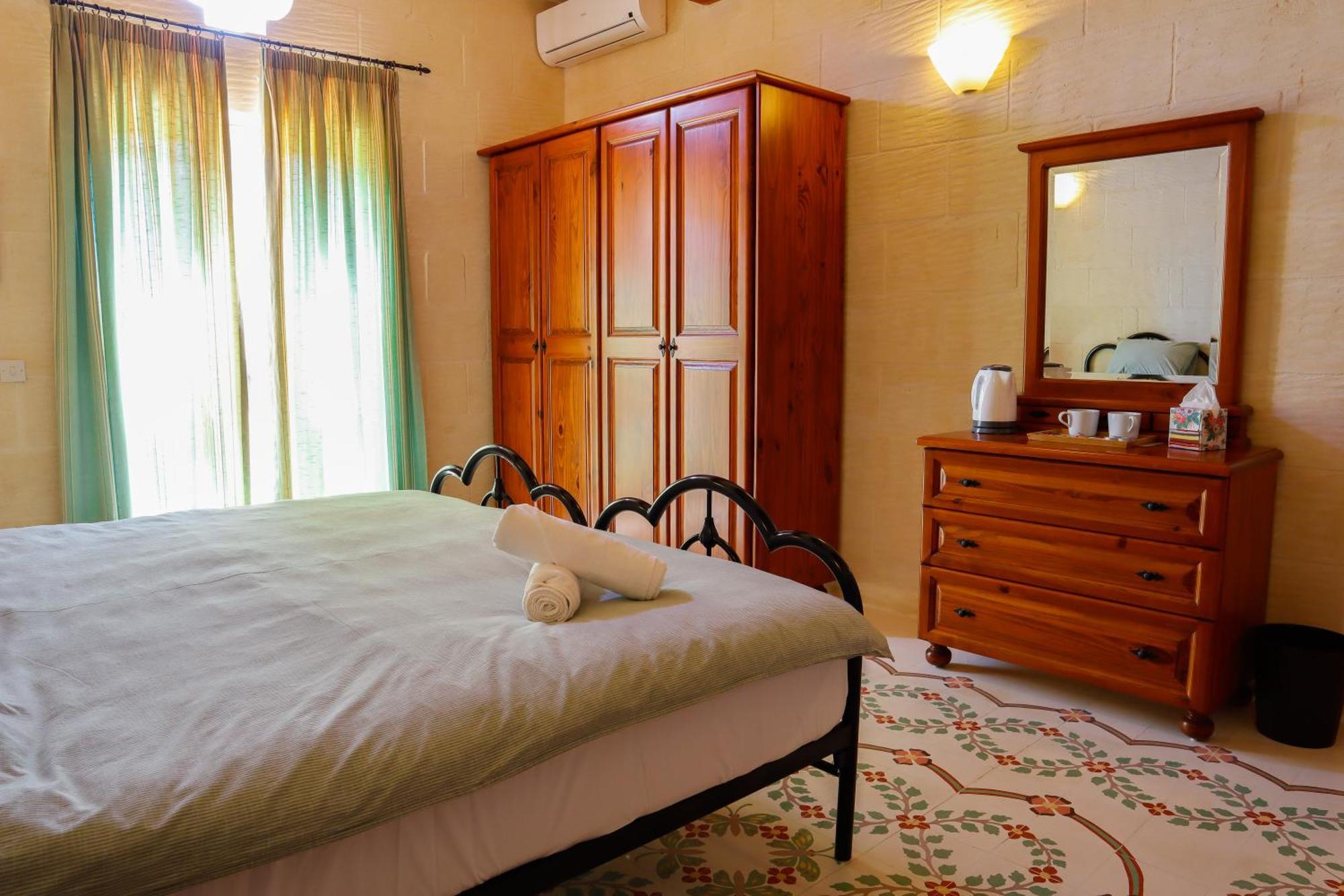 Xagħra Rosehill B&B מראה חיצוני תמונה