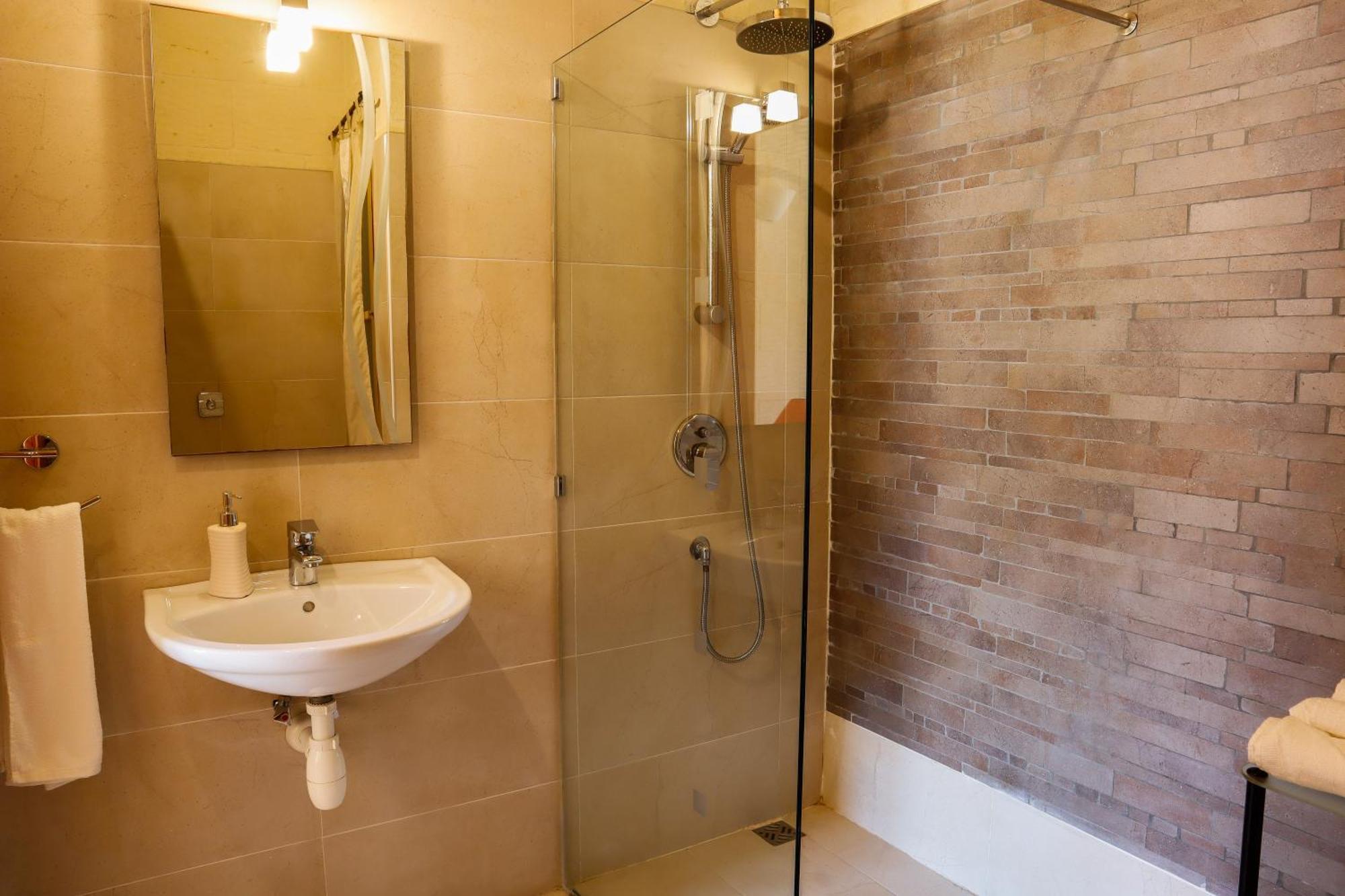 Xagħra Rosehill B&B מראה חיצוני תמונה